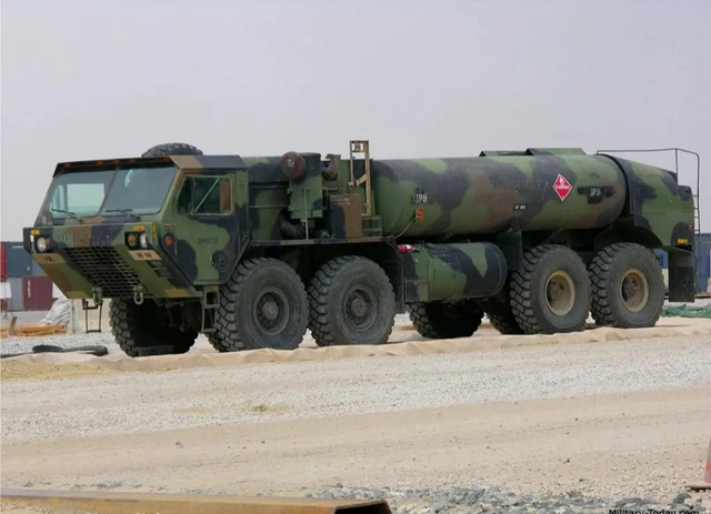 HEMT M978(유조차)